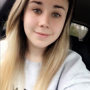 Meet your Posher, Brittany